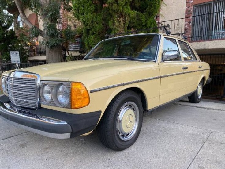 Thumbnail Photo undefined for 1979 Mercedes-Benz 240D